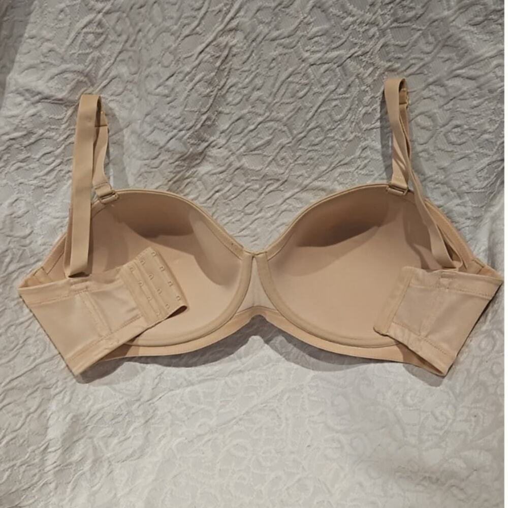 Wacoal Comfort First Strapless Underwire Bra – Smooth Medium Coverage – 34G - Picture 3 of 5